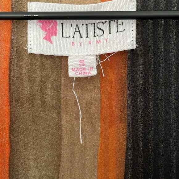 L'Atiste | Multicolor Stripe Plunge V-Neck Flutter Bell Sleeve Mini Dress Small - Picture 11 of 11